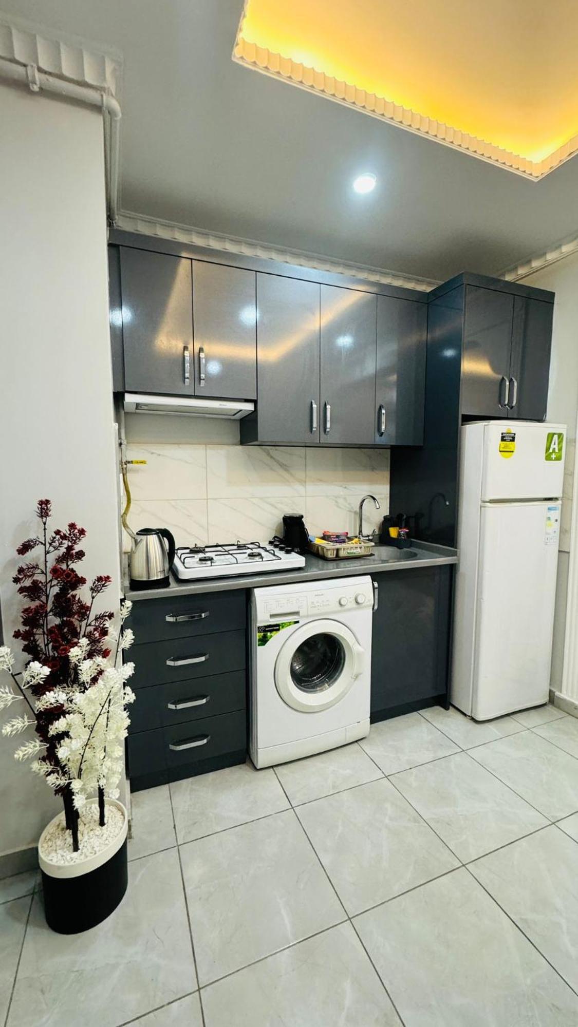 Guendogdu Suites Istanbul Exterior photo